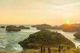 Open Trip Pacitan