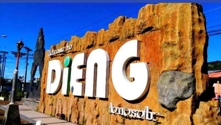 Open Trip Dieng